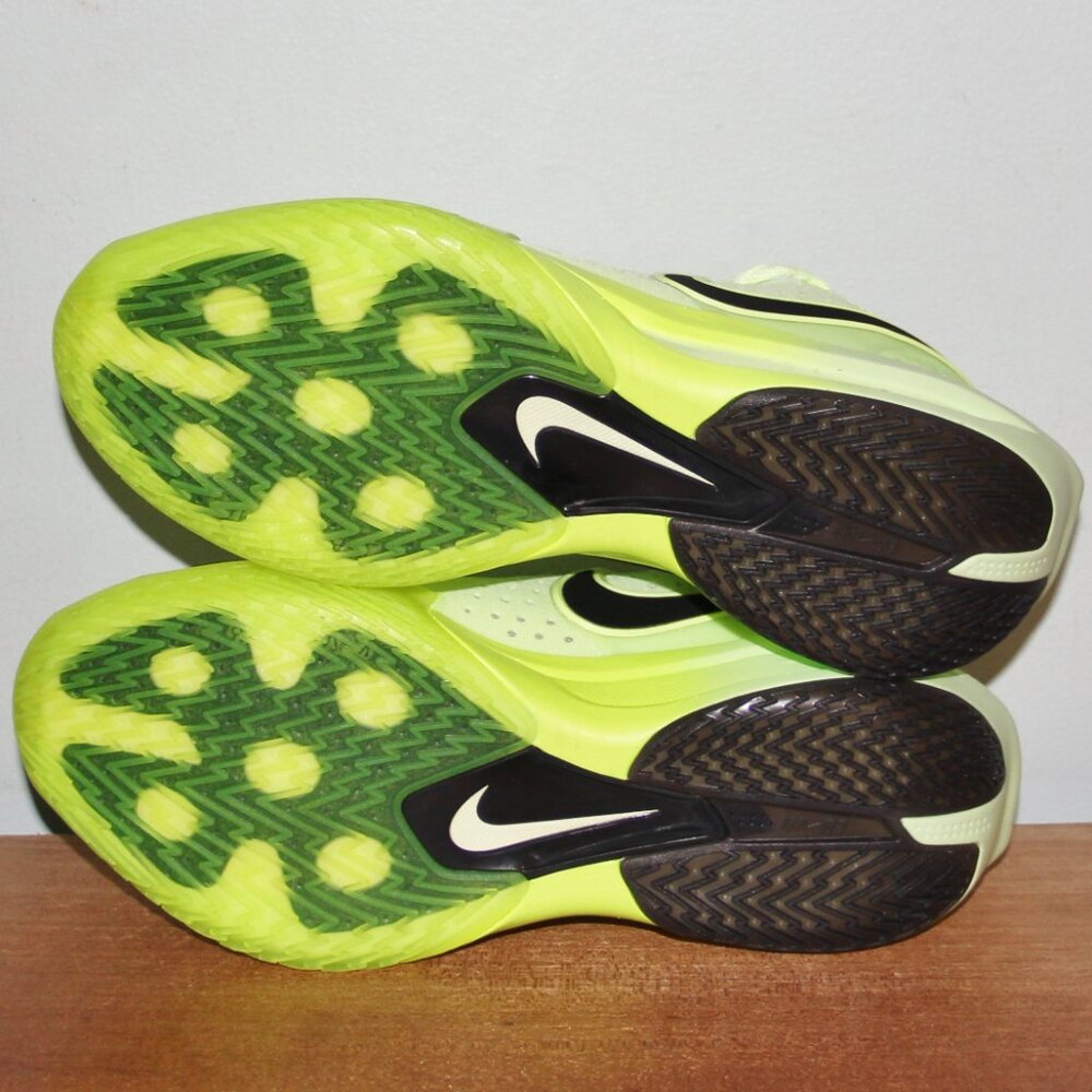 Nike Air GT Cut 3 'The Illusionist' Mens 7 8 Womens 8.5 9.5 Barely Volt - Picture 6 of 6